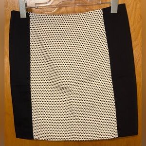LOFT black/cream jacquard polka dot print a-line skirt Size 6 rear zipper